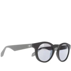 Sunglasses*adidas Originals OR0106 Sunglasses in Black