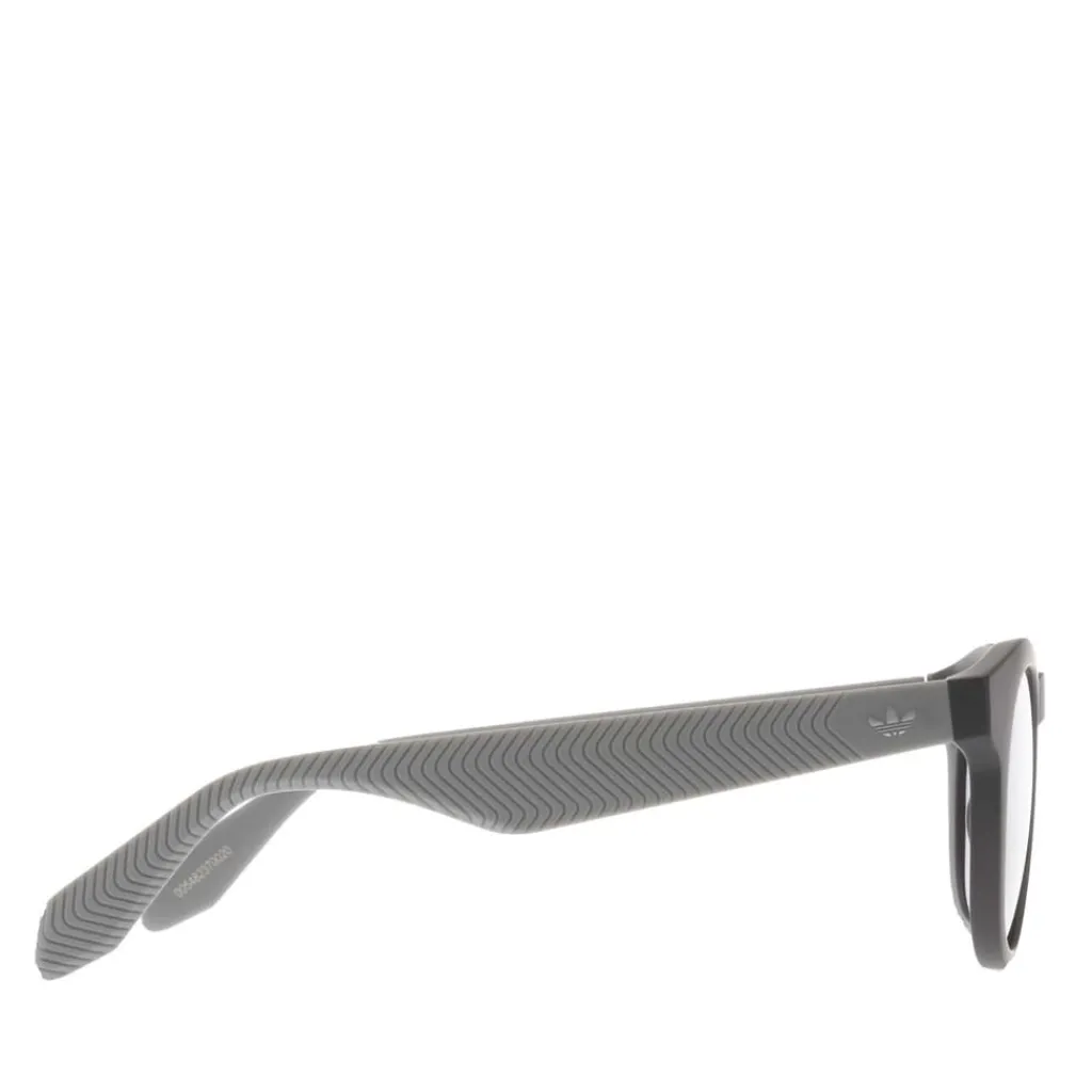 Sunglasses*adidas Originals OR0106 Sunglasses in Black