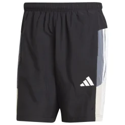 Fitness And Gym Shorts*adidas Train Essentials Seasonal Colorblock Shorts in Black