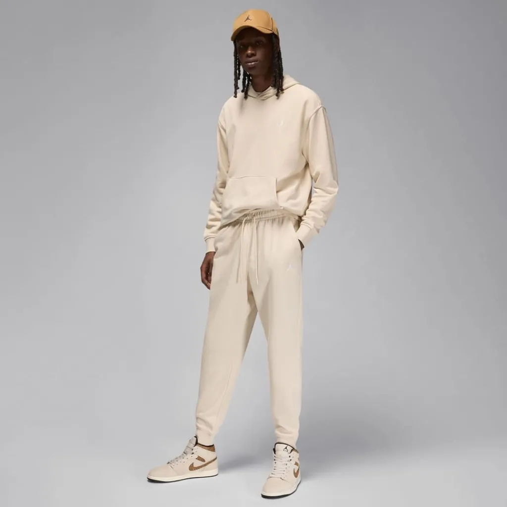 Trousers*Air Jordan Mens Essential Fleece Pants in Brown