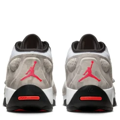 Trainers*Air Jordan Zion 2 in White