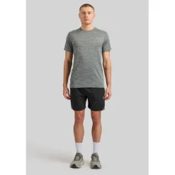 Fitness And Gym Tops*ALTRYN Lndy Sdye Tee in Black