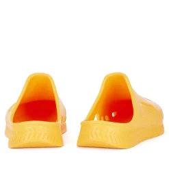 Beach Shoes*Boss Titanium-R Sliders in Yellow