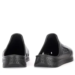 Beach Shoes*Boss Titanium-R Sliders in Black