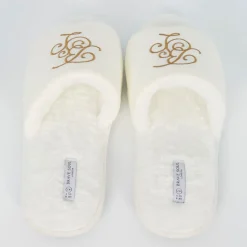 Beach Shoes*Brave Soul Toe Slipper in White