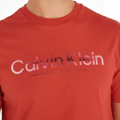 T-Shirts And Vests*Calvin Klein Diffused Logo T-Shirt in Red