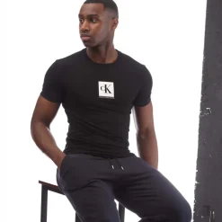 T-Shirts And Vests*Calvin Klein Monogram Logo T-Shirt in Black