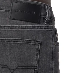 Jeans*Diesel Luster Slim Jeans in Grey