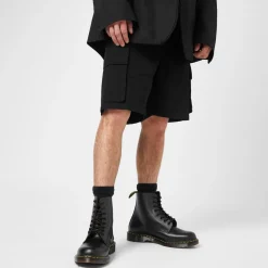 Boots*Dr Martens 1460 Quilon in Black