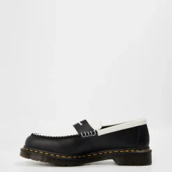Shoes*Dr Martens Penton Loafers in Black