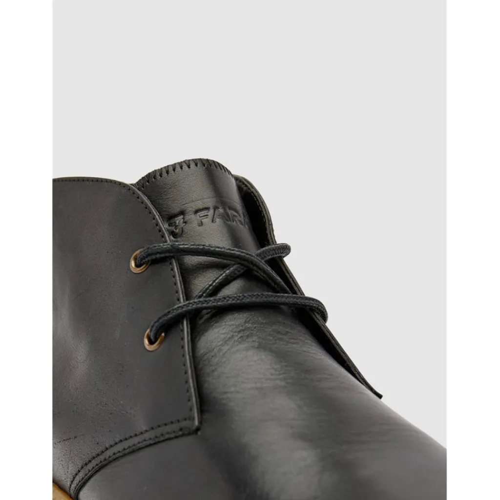 Boots*Farah Chukka Boots in Black