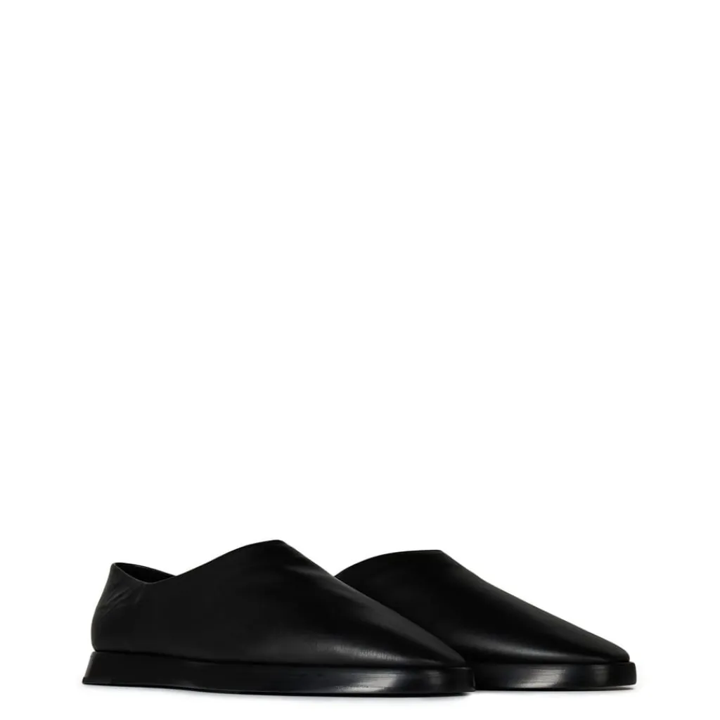 Shoes*Fear Of God Fog Leather Mule in Black