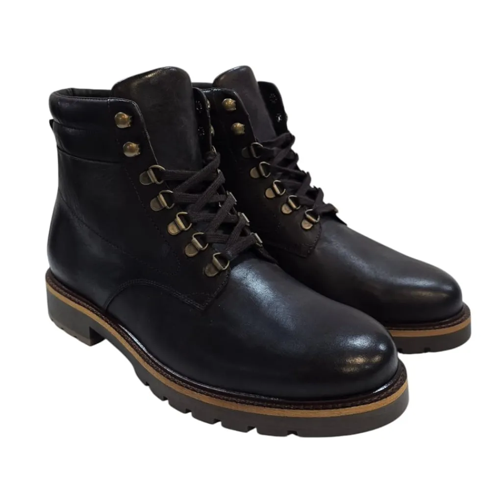 Boots*Firetrap Portal Sn61 Low Heel Hiking Boots in Brown