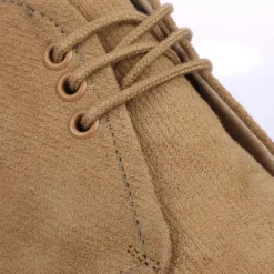 Boots*Fred Perry Hawley Corduroy Boots in Stone