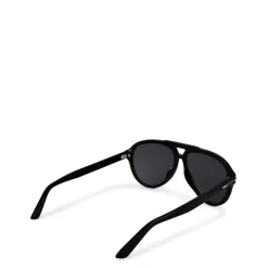 Sunglasses*Gucci Aviator Sunglasses in Black