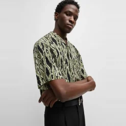Shirts*Hugo Regular Fit Short Sleeve Shirt in Green