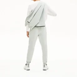 Trousers*Lacoste Motion Quick Dry Sweatpants in Grey