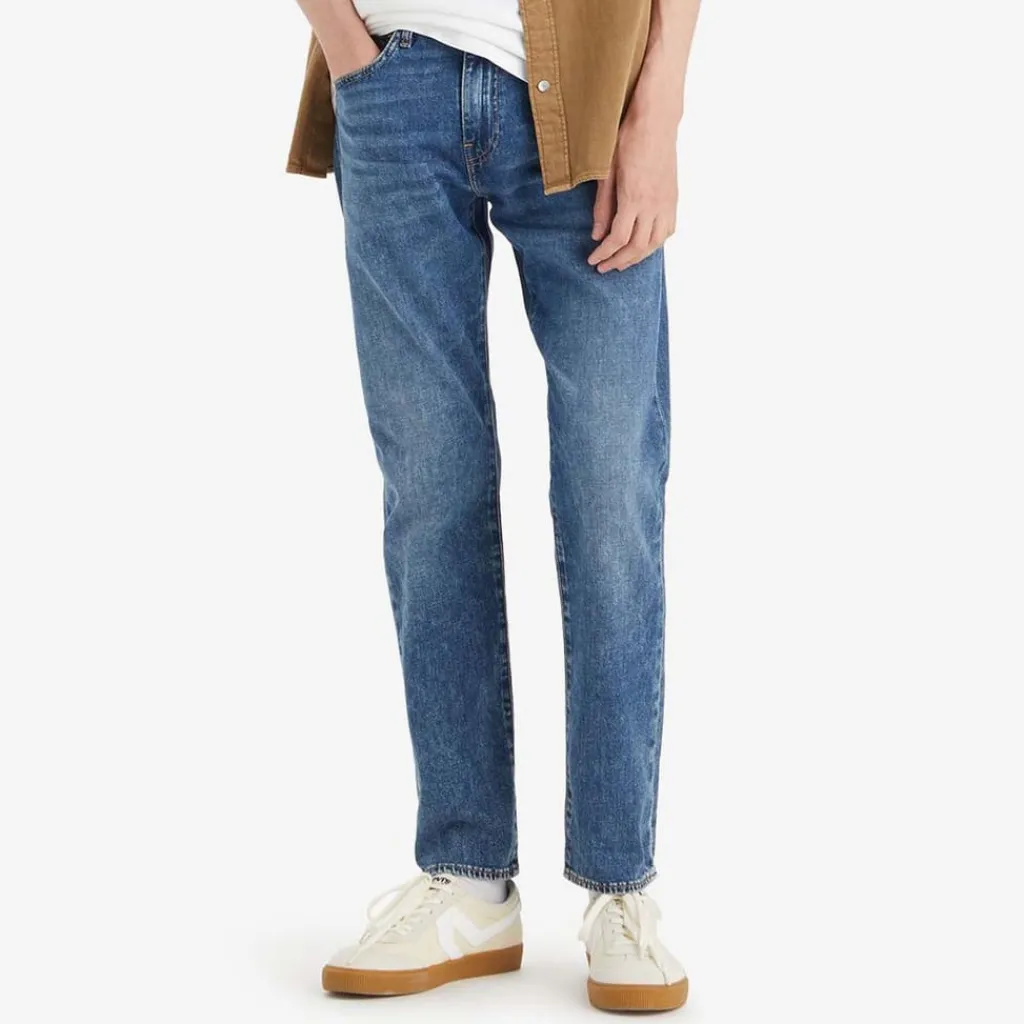 Jeans*Levis 502 Free to Cool Taper Jeans in Blue