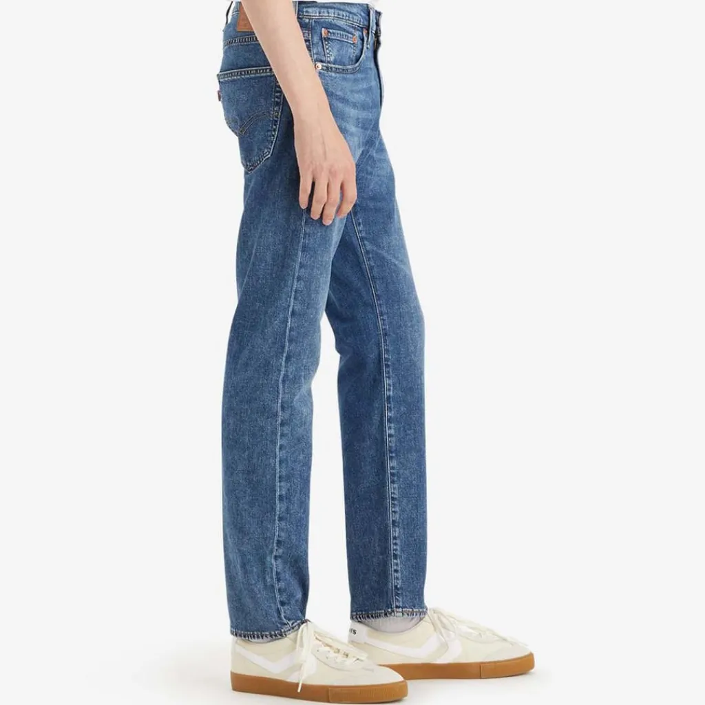 Jeans*Levis 502 Free to Cool Taper Jeans in Blue