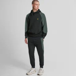 Trousers*Lyle And Scott Colour Block Tracksuit Bottoms in Black