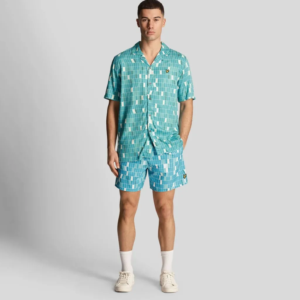 Shorts*Lyle And Scott Pool Print Swim Shorts in Blue