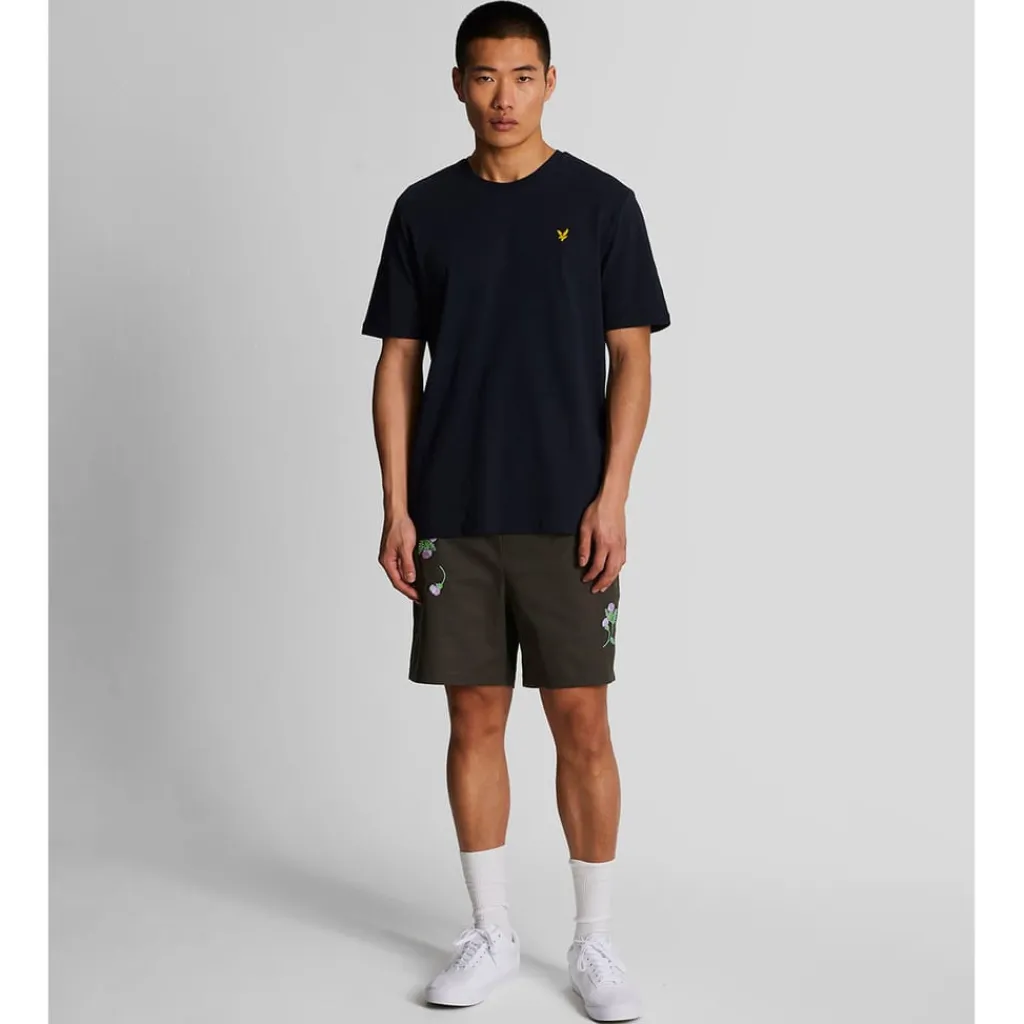 Shorts*Lyle And Scott Thistle Club Embroidered Shorts in Gunmetal