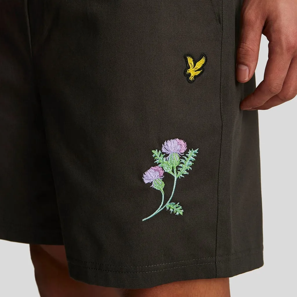 Shorts*Lyle And Scott Thistle Club Embroidered Shorts in Gunmetal