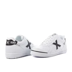 Football Boots*Munich G3 Profit Indoor Football Shoes in White