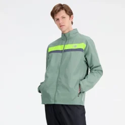 Coats And Jackets*New Balance Accelerate Jacket in Green