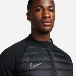 Fitness And Gym Tops*Nike Acad Ww Drill in Black