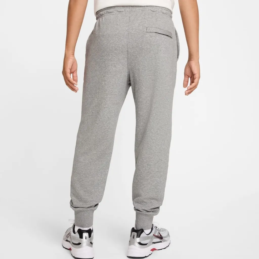 Trousers*Nike Club Ft Jogger in Grey