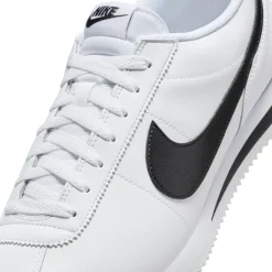 Trainers*Nike Cortez Low Top Flat Heel Sneakers in White