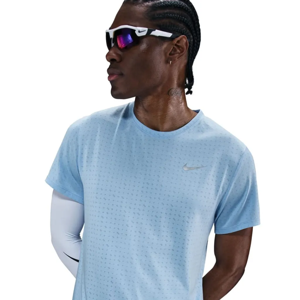 Fitness And Gymwear|Fitness And Gym Tops*Nike Crew Neck Regular Fit T-Shirt in Blue