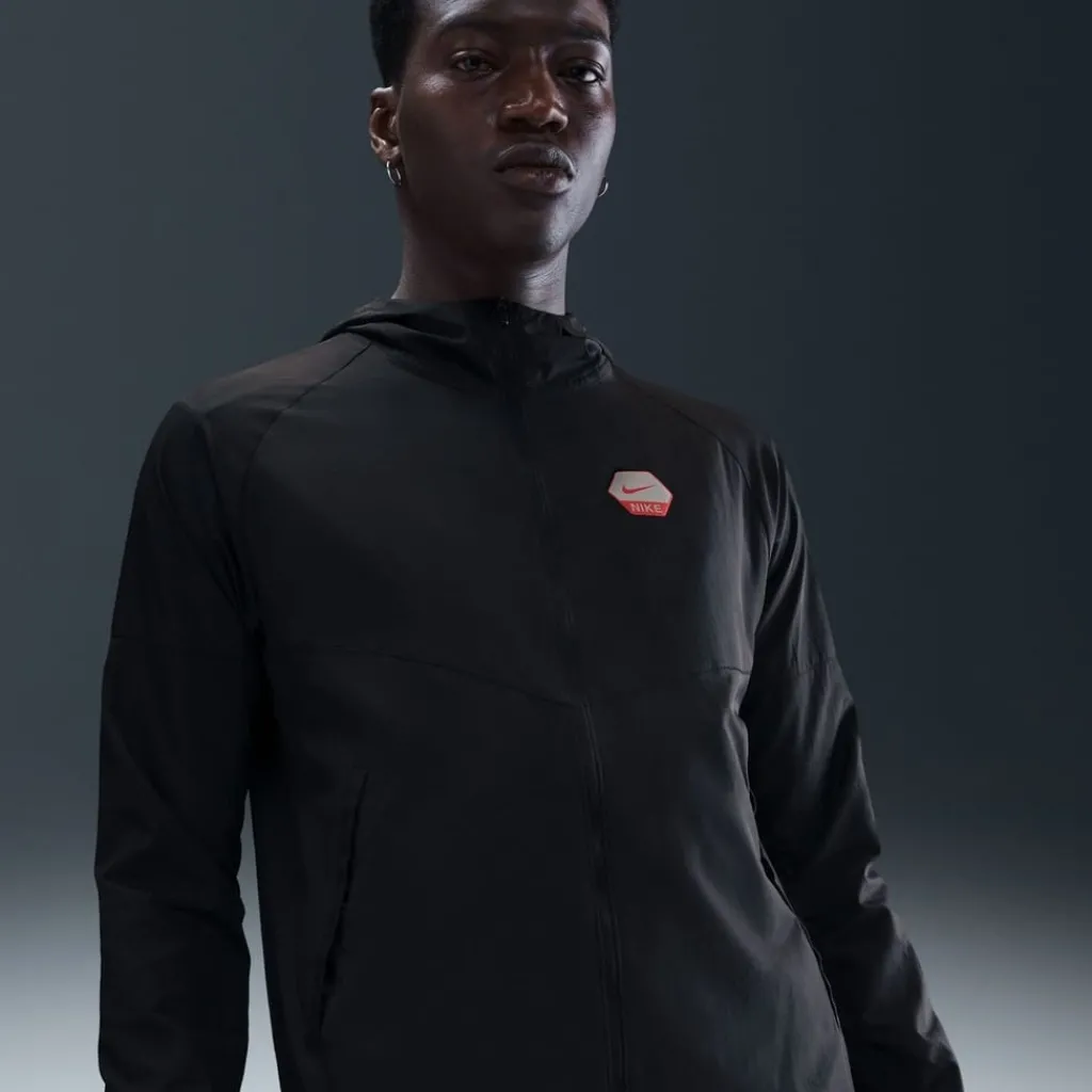Tracksuits*Nike Mens City Run Jacket in Black