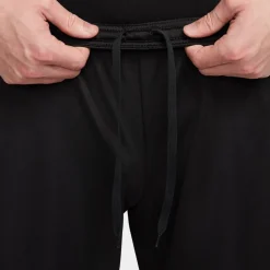 Shorts*Nike Mens Dri Fit Academy Football Shorts in Black