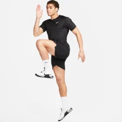 Fitness And Gymwear*Nike Mens Dri Fit Ready Short Sleeve Fitness Top in Black
