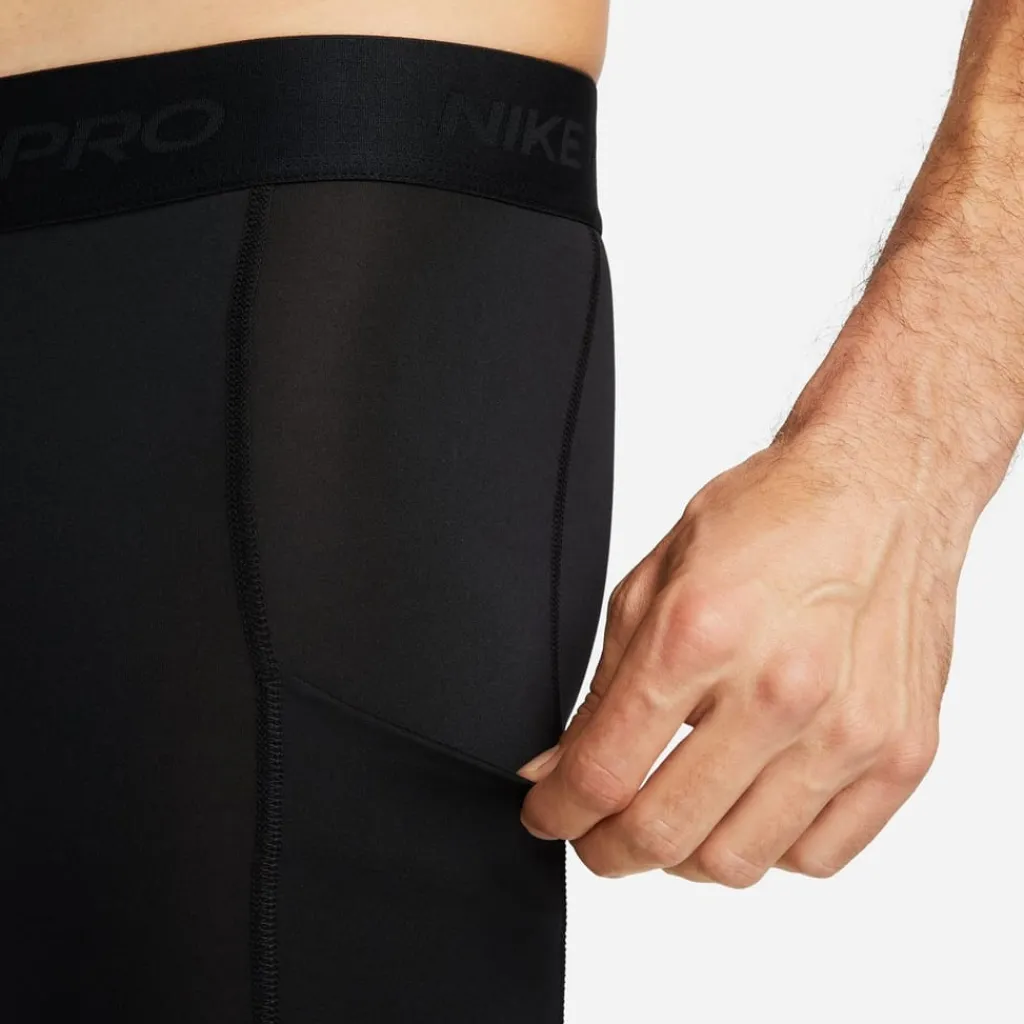 Fitness And Gymwear*Nike Mens Pro Core Tight in Black