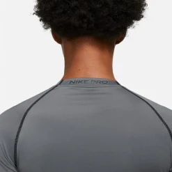 Fitness And Gym Tops*Nike Mens Pro Dri Fit Tight Fit Long Sleeve Top in Grey