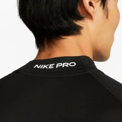 Fitness And Gymwear*Nike Mens Pro Long Sleeve Top in Black