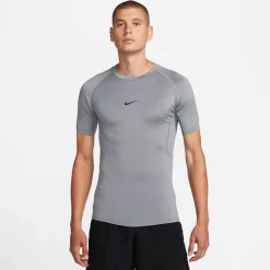 Fitness And Gymwear*Nike Mens Pro Tight Fit Short Sleeve Top in Grey