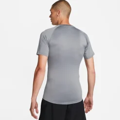 Fitness And Gymwear*Nike Mens Pro Tight Fit Short Sleeve Top in Grey
