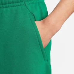 Shorts*Nike Mens Sportswear Club Graphic Shorts in Green