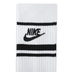 Underwear And Socks*Nike Sportswear Dri Fit Everyday Essential Crew Socks (3 Pairs) in White