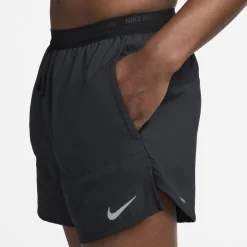 Fitness And Gym Shorts|Fitness And Gymwear*Nike Stride 5in Athletic Shorts in Black