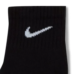 Underwear And Socks*Nike Three Pack Quarter Socks Mens in Black