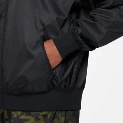 Coats And Jackets*Nike Windrunner Hooded Windbreaker Jacket in Black
