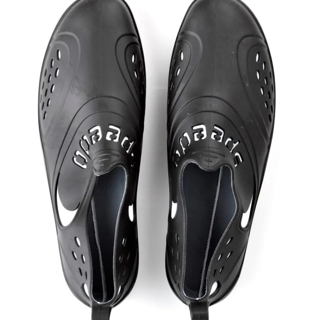 Beach Shoes*Speedo Flatform Splasher Sandals in Black