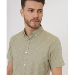 Shirts*Threadbare Leo Regular Fit Short Sleeve Shirt in Green