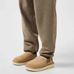 Beach Shoes*Ugg Coast Clogs in Beige