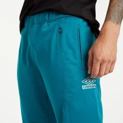 Trousers*Umbro Royale Darted Tapered Pants in Blue-White